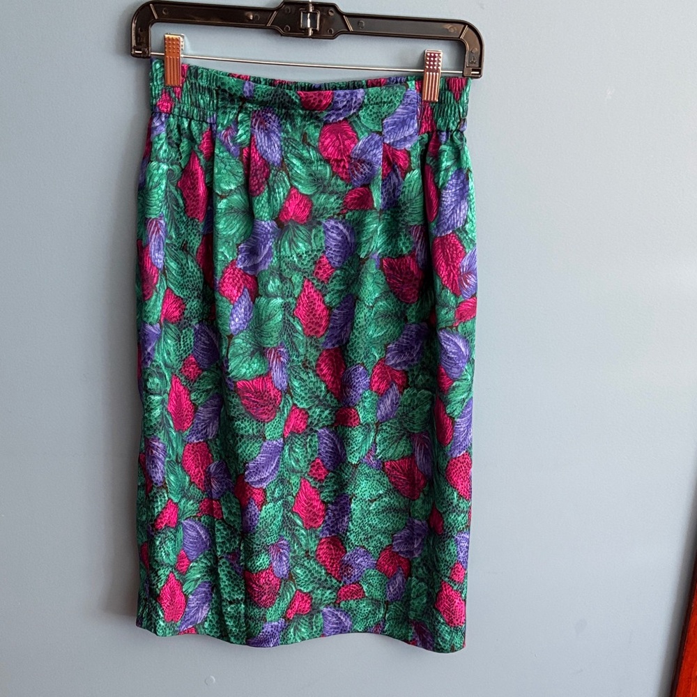 Vintage, Liz Claiborne Vibrant Leaf Print Skirt